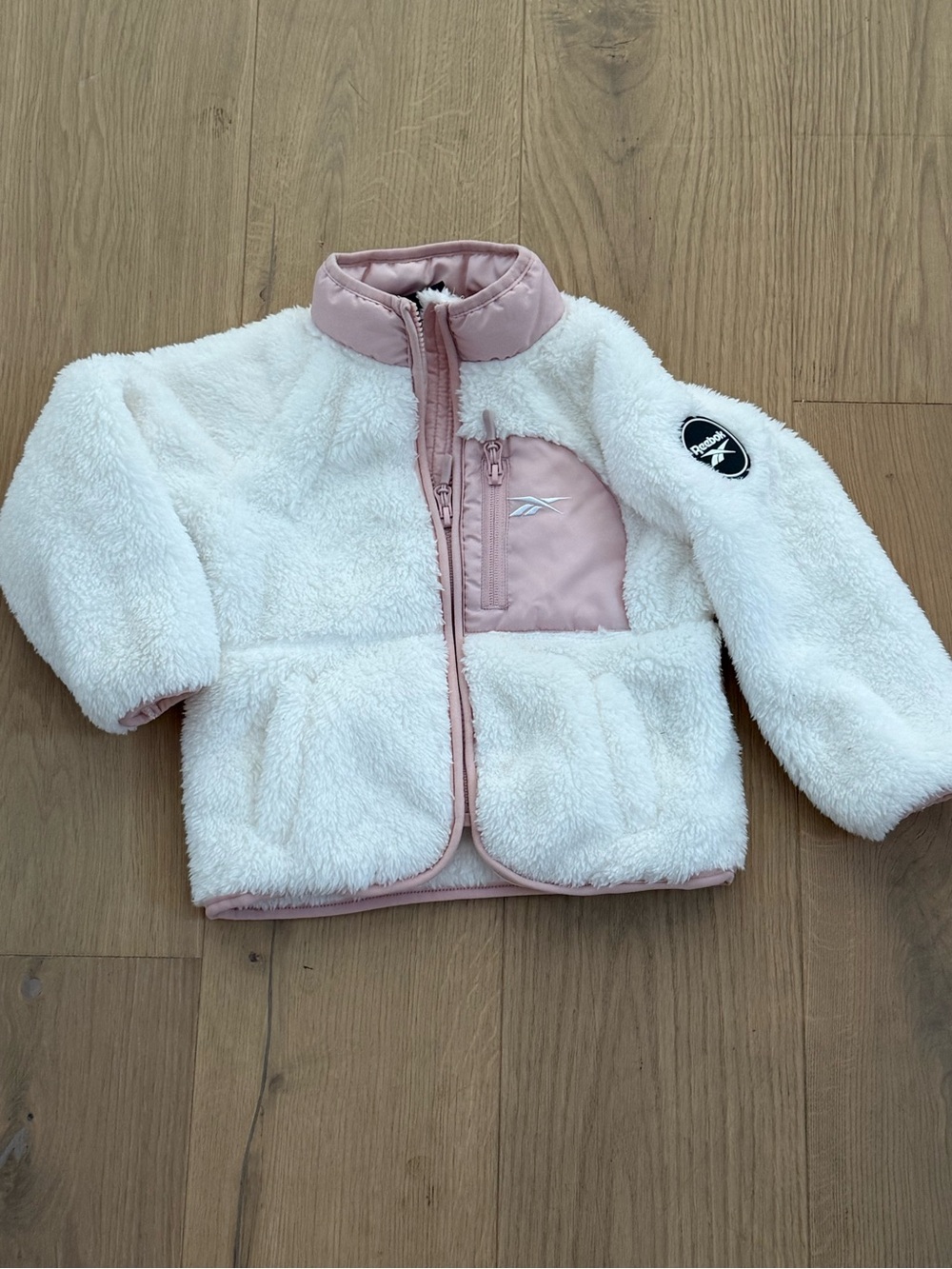 NWOT- 3T q we Reebok Kids' White & Pink Sherpa Fleece Jacket